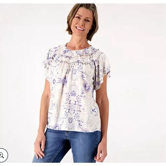 Candace Cameron Burr NWOT M cream people patterned flutter sleeve blouse - Picture 1 of 9